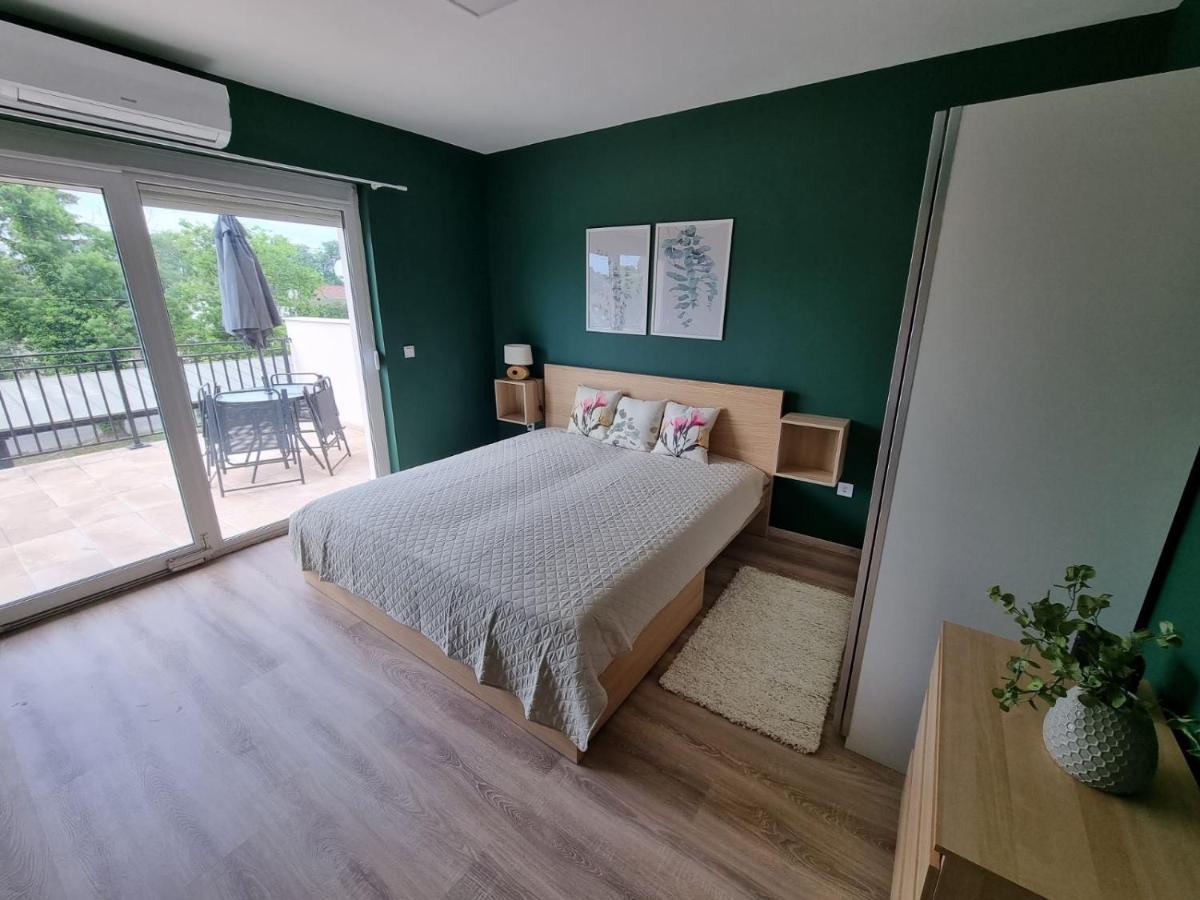 Bibi Terasz Apartman Balatonlelle Exterior foto
